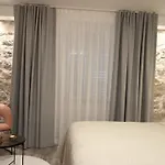 Etal Luxury Rooms